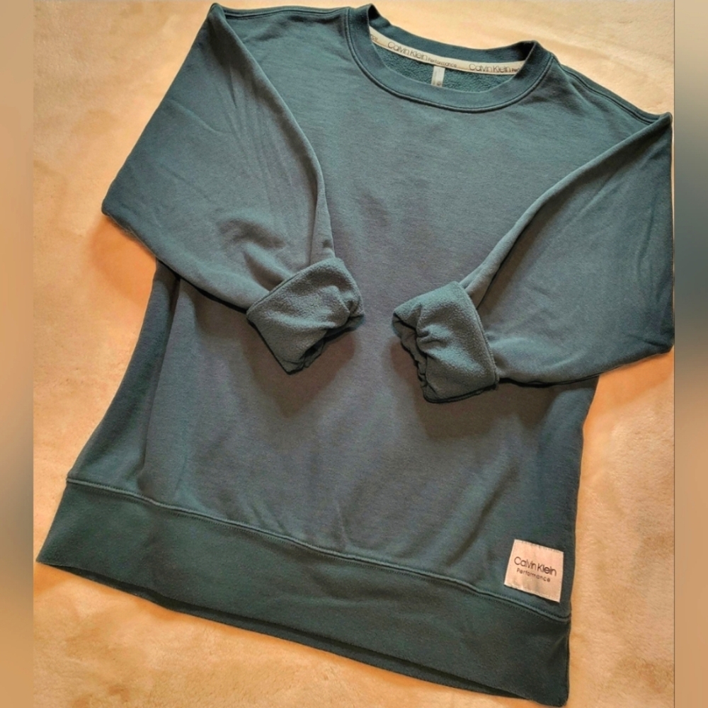 EUC ☆ CKP Sweatshirt